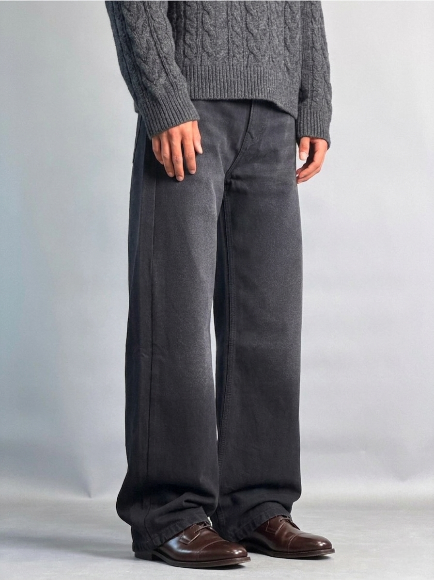 BLACKOUT BAGGY